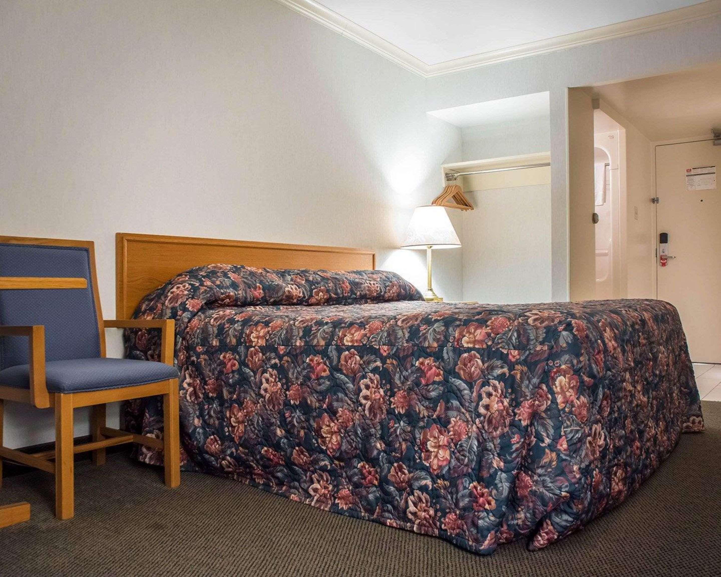 Econo Lodge By The Falls Niagara Falls Eksteriør bilde