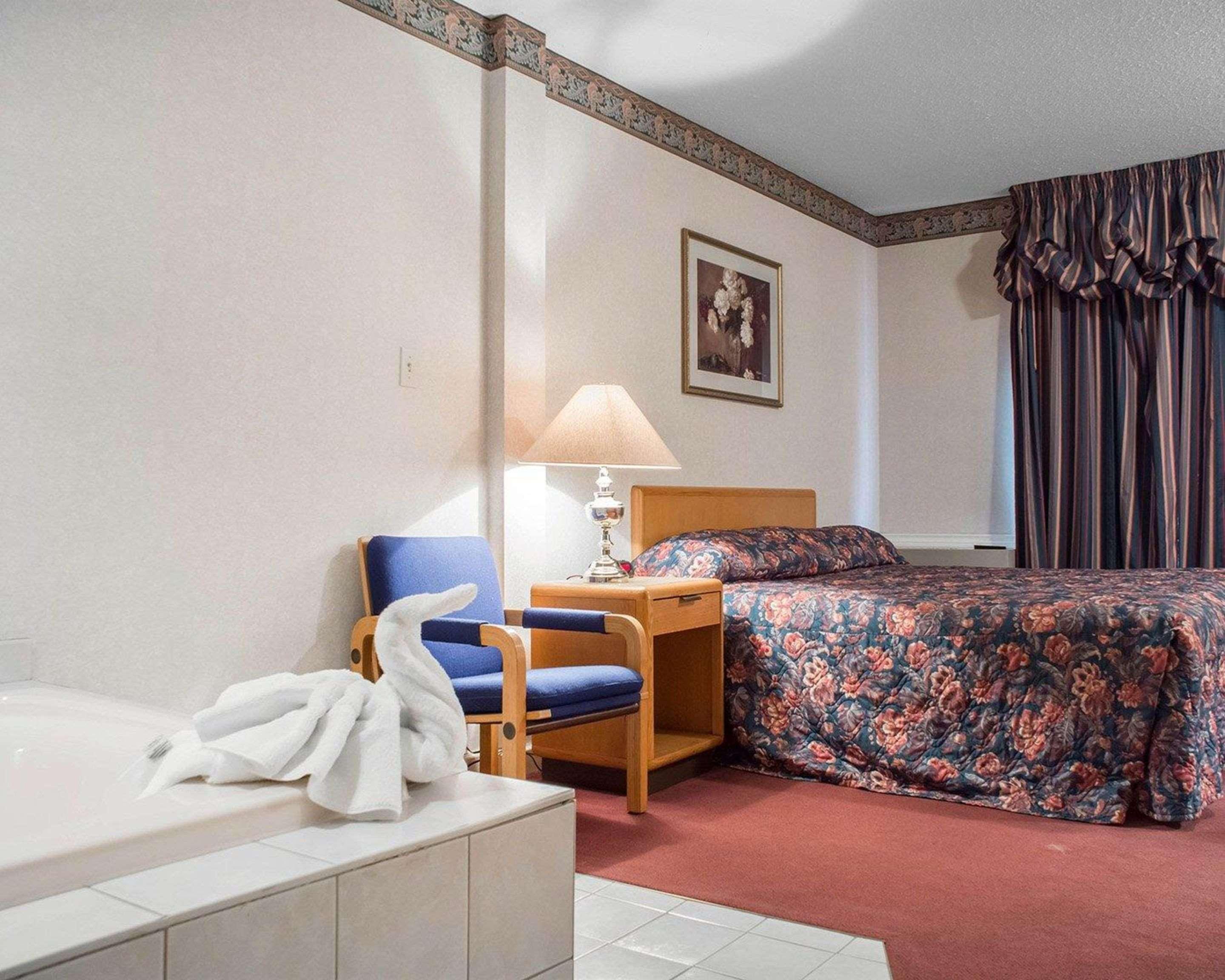 Econo Lodge By The Falls Niagara Falls Eksteriør bilde